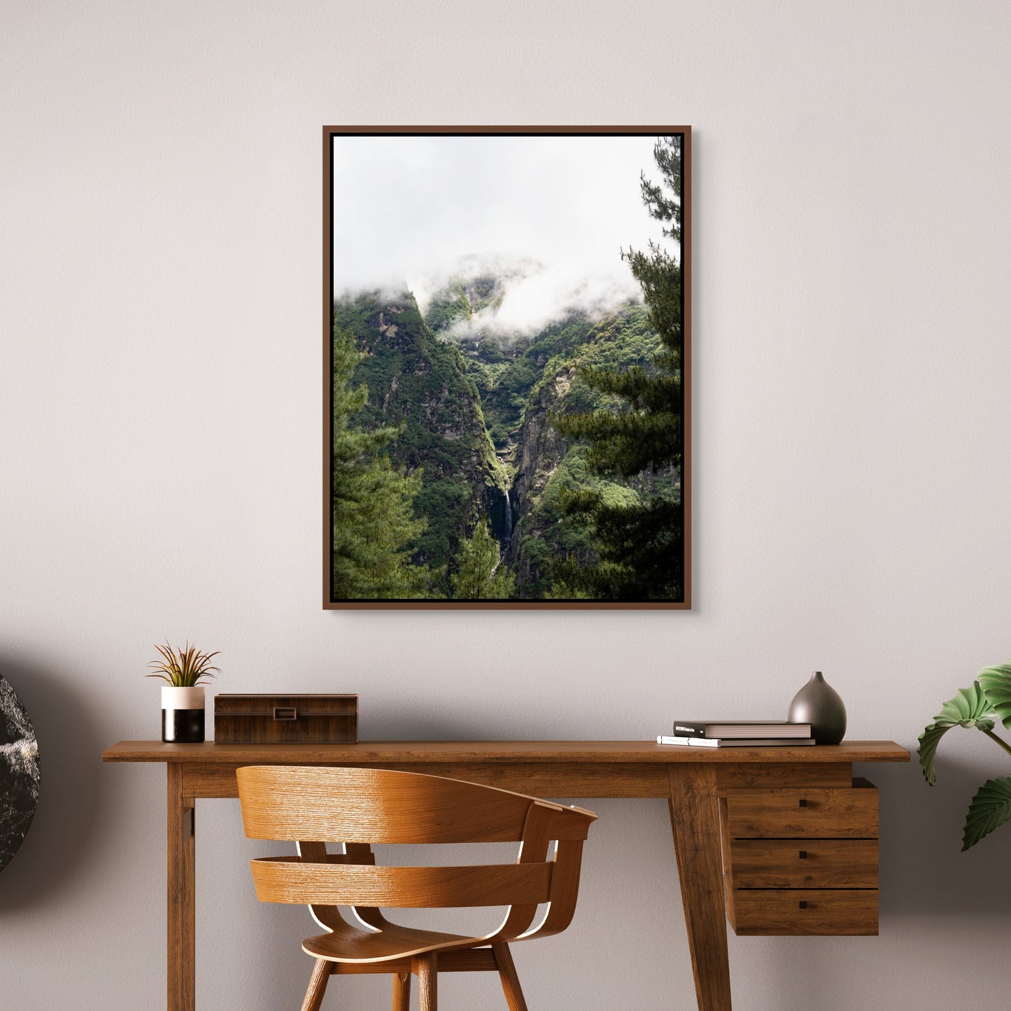 Himalayan Rainforest. Everest Base Camp Trail, Nepal. /50